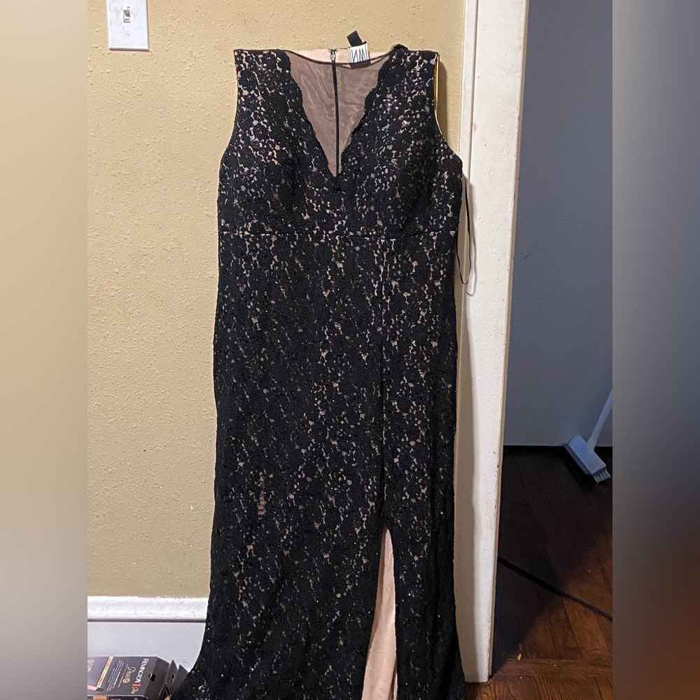 Black/champagne lace dress